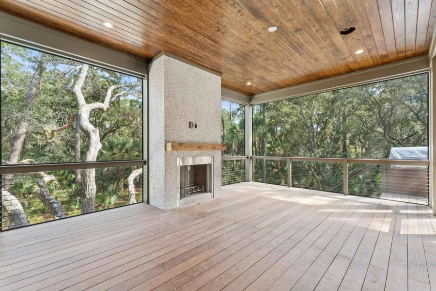 Exterior details and patio area of a home in , Johns Island (Image 17).