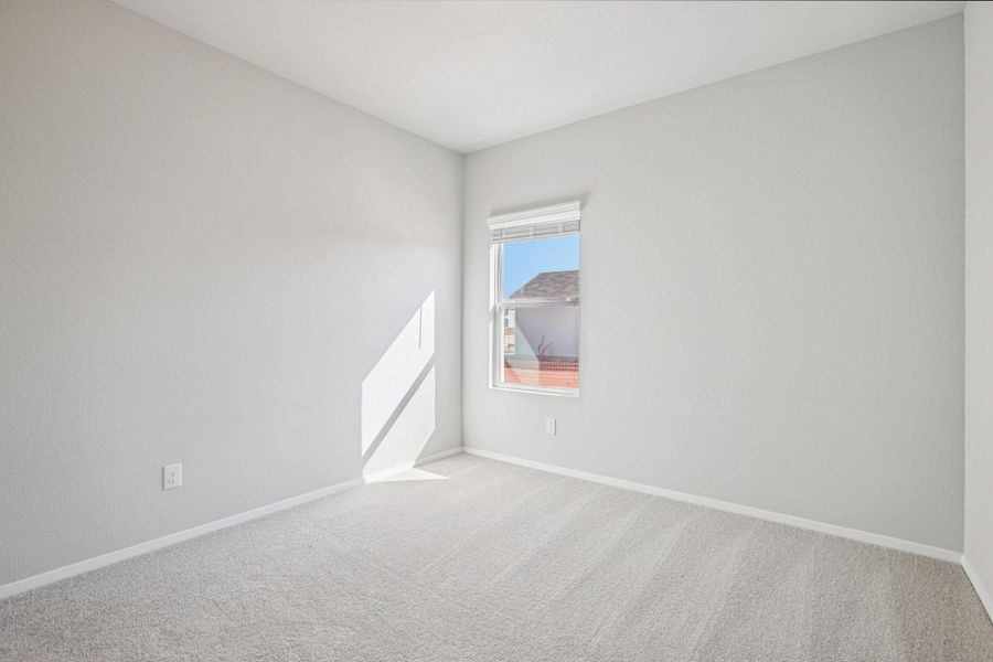 Spacious, unfurnished interior of a new home in Cascade, Liberty Hill (Image 28).