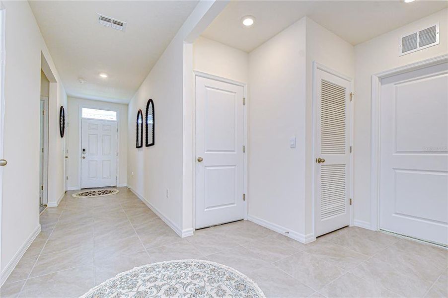 Spacious, unfurnished interior of a new home in , Zephyrhills (Image 21). Spacious, unfurnished interior of a new home in , Zephyrhills (Image 21).