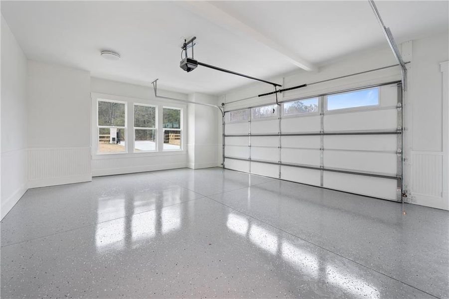 Spacious, unfurnished interior of a new home in , Dacula (Image 60).