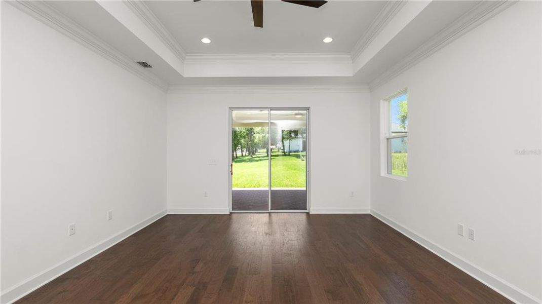 Spacious, unfurnished interior of a new home in , Lakeland (Image 16).
