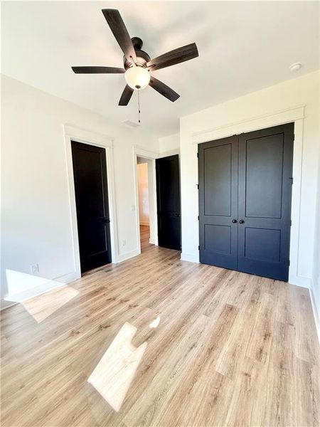 Spacious, unfurnished interior of a new home in , Dallas (Image 19).