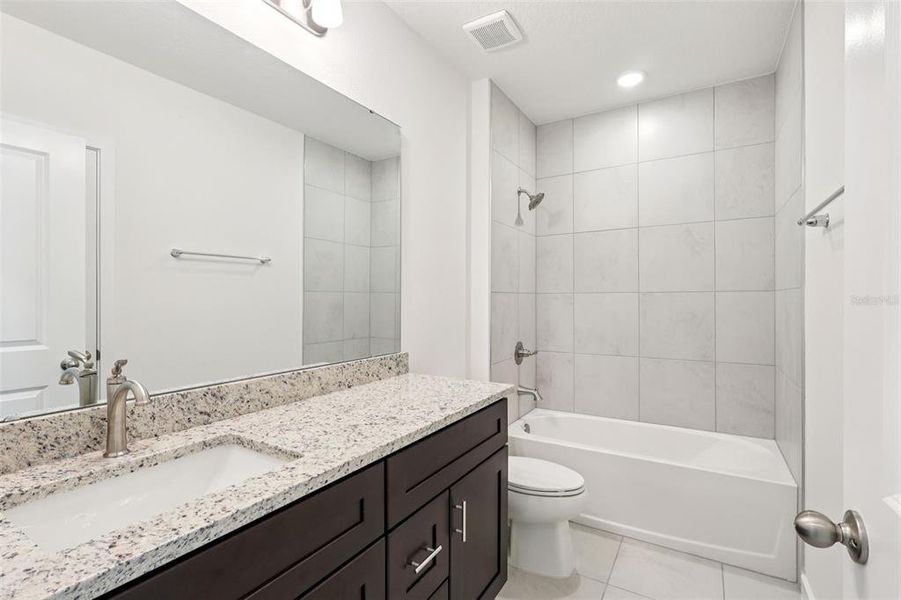 Furnished interior view inside a new home in Hamilton Bluff, Haines City (Image 10).