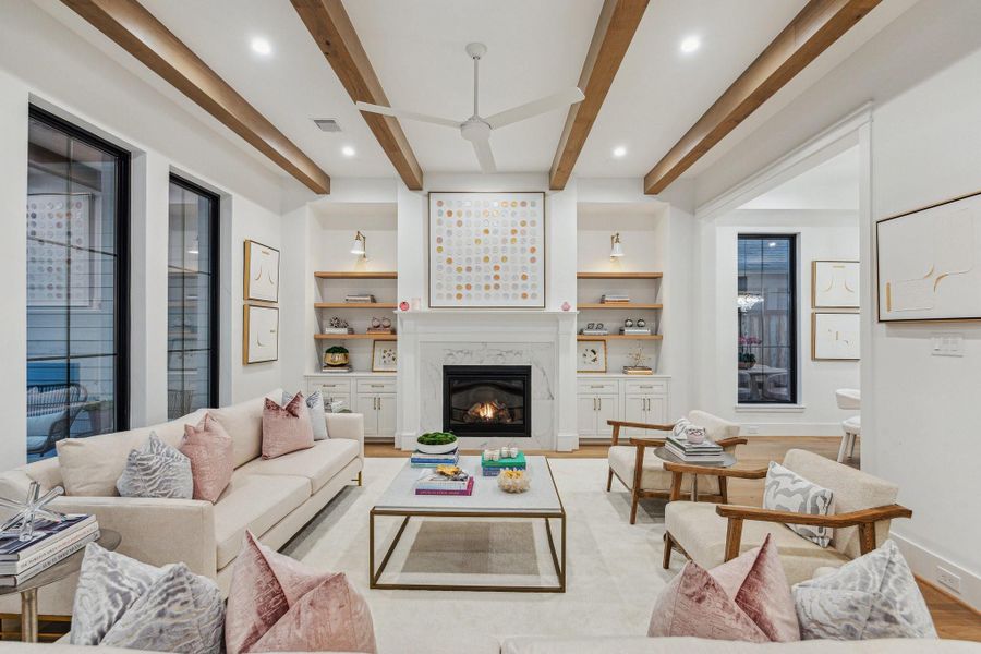 *PHOTOS OF A PREVIOUSLY BUILT HOME * SELECTIONS MAY VARY * PHOTOS SHOW THE SAME FLOOR PLAN AND/ALTERNATIVE FINISHES* PLEASE USE THIS AS A GUIDE ONLY. *PHOTOS OF A PREVIOUSLY BUILT HOME * SELECTIONS MAY VARY * PHOTOS SHOW THE SAME FLOOR PLAN AND/ALTERNATIVE FINISHES* PLEASE USE THIS AS A GUIDE ONLY.