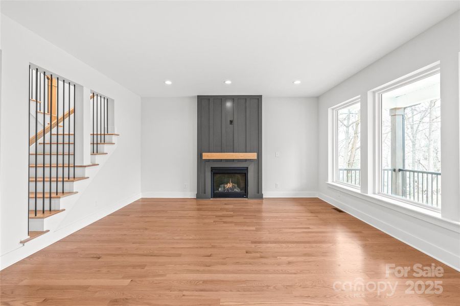 Spacious, unfurnished interior of a new home in , Hickory (Image 29).