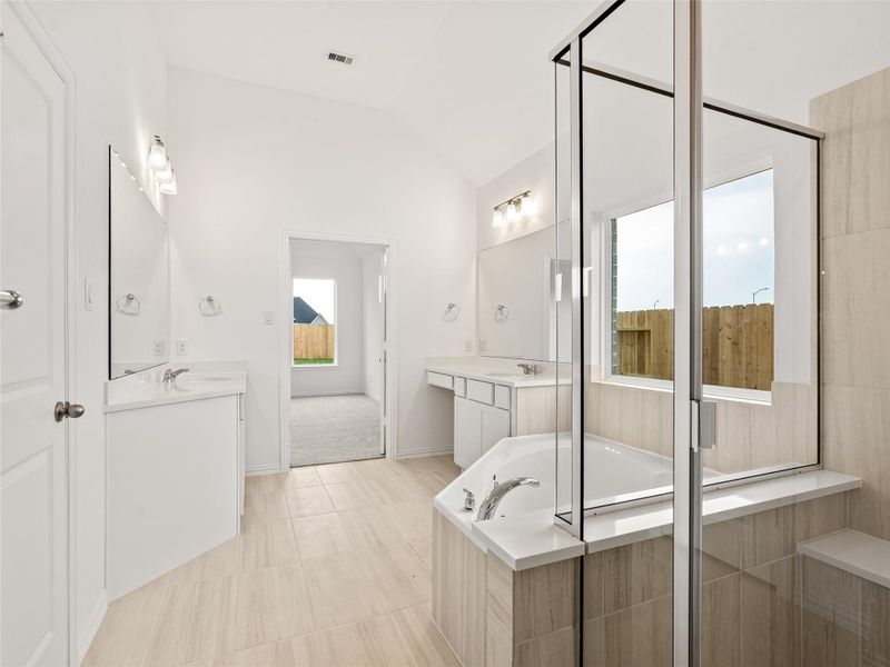 Furnished interior view inside a new home in Brookewater, Rosenberg (Image 8).