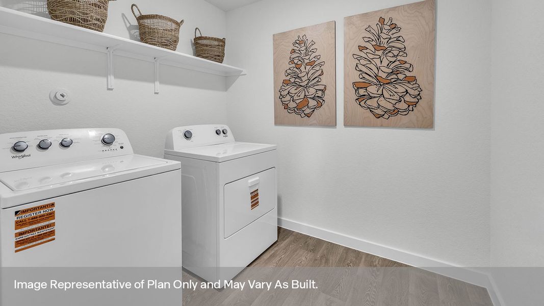 Representative furnished interior of a home built from the The Irving by D.R. Horton in Sonoma Oaks, Fredericksburg (Image 32). Representative furnished interior of a home built from the The Irving by D.R. Horton in Sonoma Oaks, Fredericksburg (Image 32).