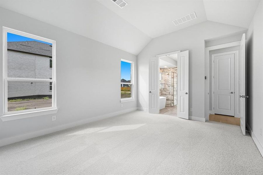 Spacious, unfurnished interior of a new home in Mosaic: 40ft. lots, Celina (Image 21). Spacious, unfurnished interior of a new home in Mosaic: 40ft. lots, Celina (Image 21).