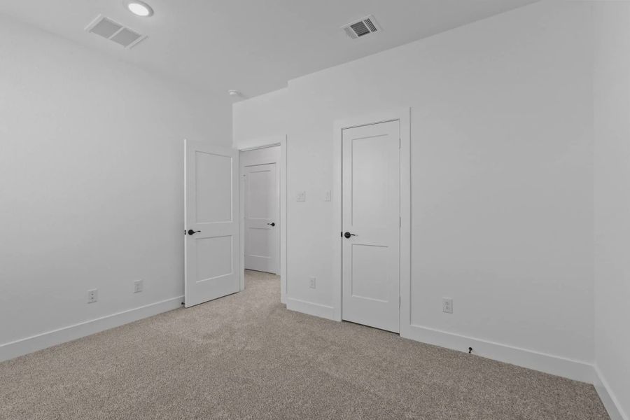 Representative unfurnished interior of a home built from the Rivercrest by Chesmar Homes in Riceland, Marion (Image 70).