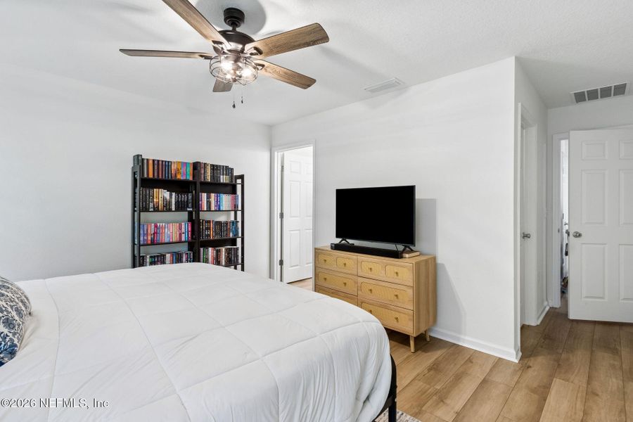Furnished interior view inside a new home in , Green Cove Springs (Image 31).