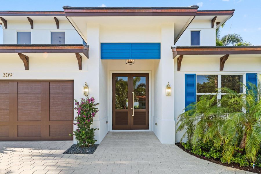 309 Claremont Lane - 9.jpg-SMALL 309 Claremont Lane - 9.jpg-SMALL