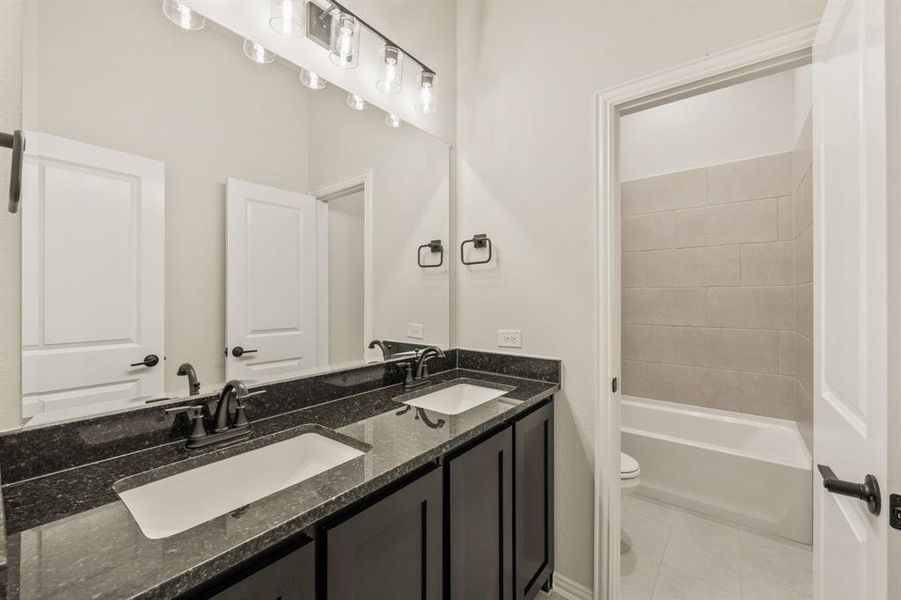 Furnished interior view inside a new home in Stone River Glen 60s, Royse City (Image 15). Furnished interior view inside a new home in Stone River Glen 60s, Royse City (Image 15).