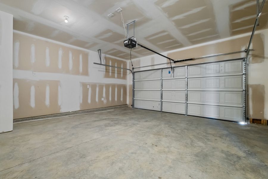 **Photos on MLS may not be of actual listed home but of a Smith Douglas Model home or similar home. **Photos on MLS may not be of actual listed home but of a Smith Douglas Model home or similar home.