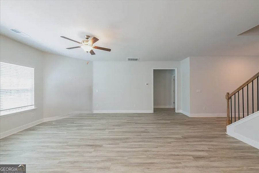 Spacious, unfurnished interior of a new home in Oakview Estates, Macon (Image 19). Spacious, unfurnished interior of a new home in Oakview Estates, Macon (Image 19).