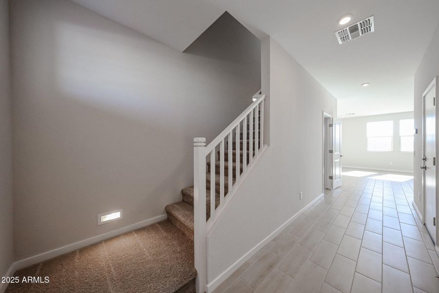 05_Oak_New-Home_Quick-Move-in_Buckeye_AZ