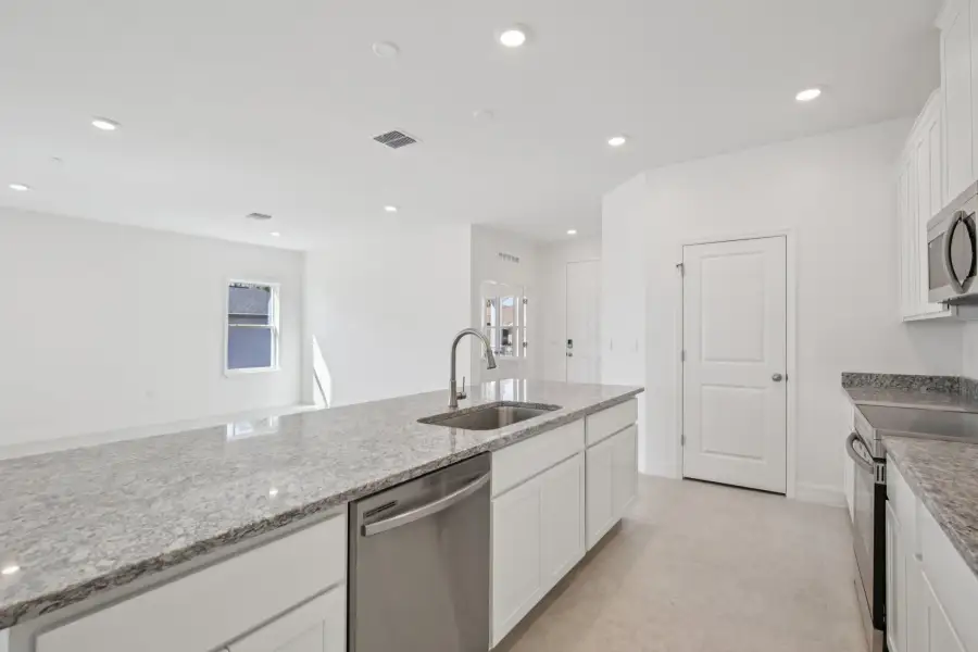 Representative furnished interior of a home built from the Melody by Maronda Homes in Englewood, Port Charlotte (Image 10).