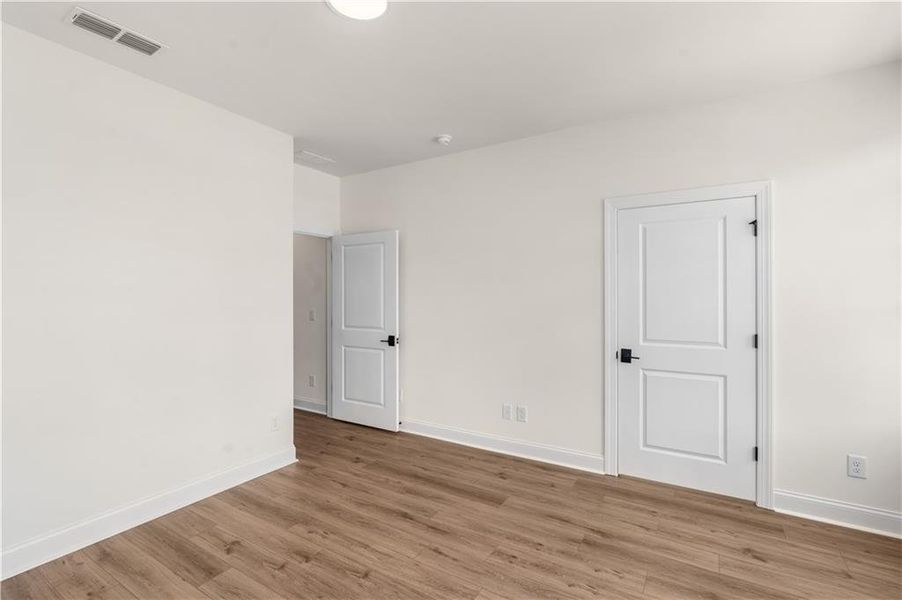 Spacious, unfurnished interior of a new home in , Peachtree Corners (Image 47).