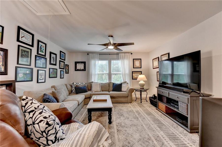 Furnished interior view inside a new home in Haverhill Farms, Bethlehem (Image 2).