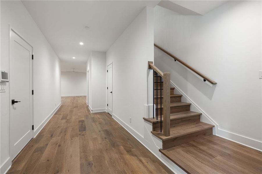 Spacious, unfurnished interior of a new home in , Atlanta (Image 22).