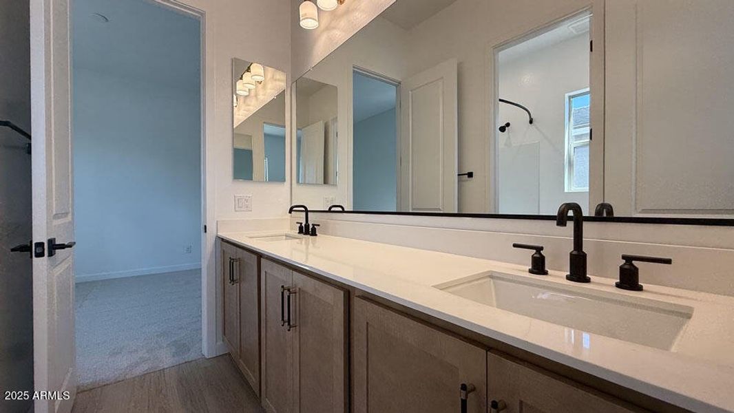 08 - Bathroom 2 08 - Bathroom 2