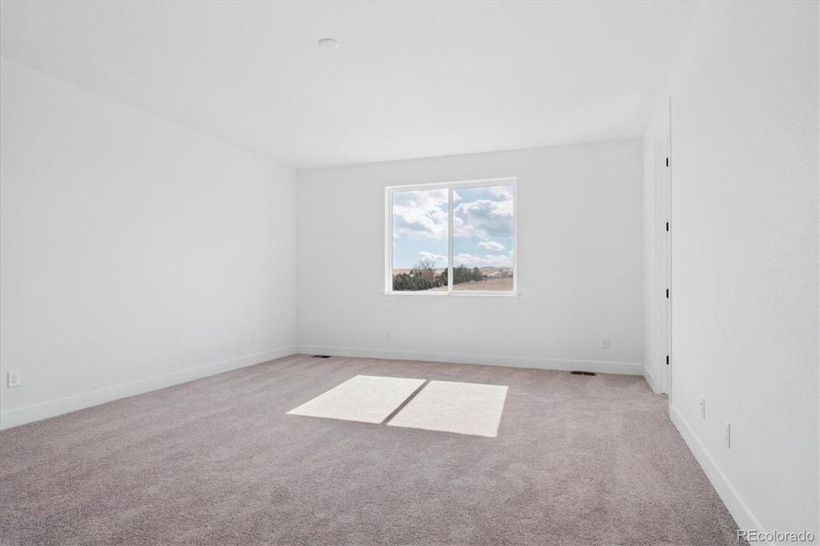 Spacious, unfurnished interior of a new home in , Littleton (Image 37).
