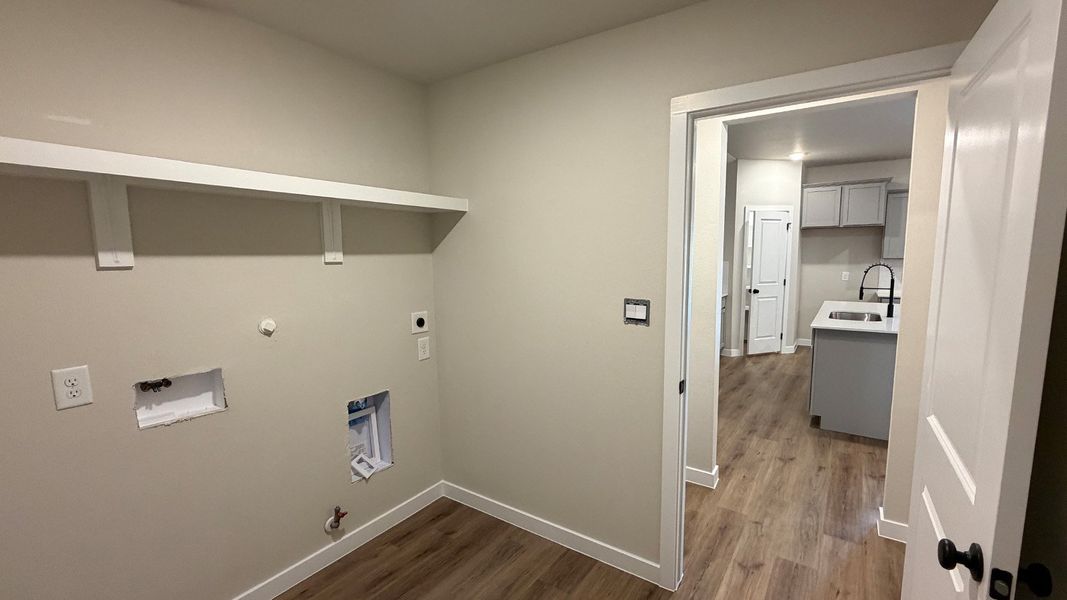 Image 41 of a home in The Lakes Northwest.