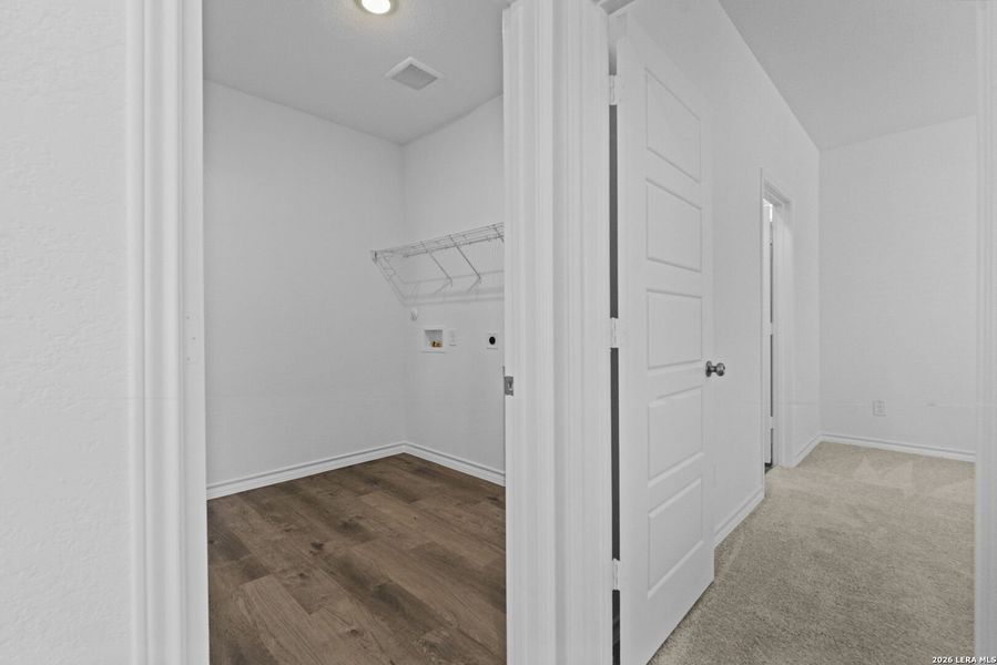 Spacious, unfurnished interior of a new home in Corley Farms, Boerne (Image 26). Spacious, unfurnished interior of a new home in Corley Farms, Boerne (Image 26).