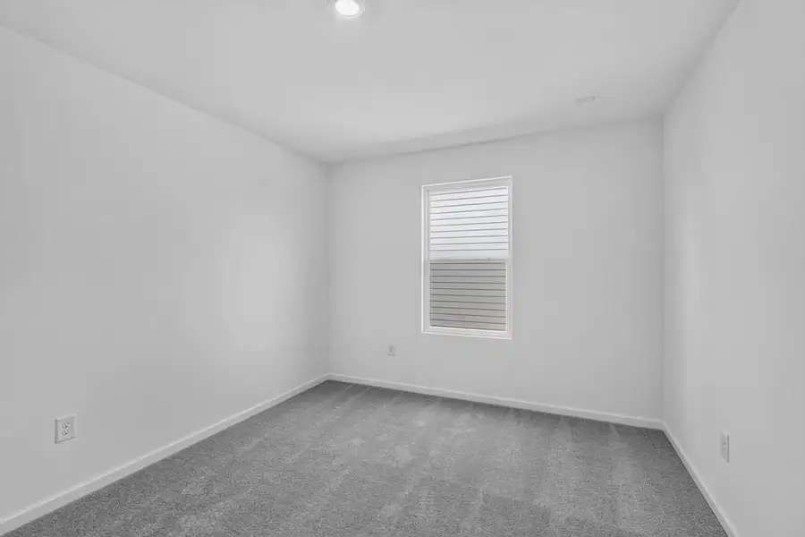 Spacious, unfurnished interior of a new home in Weatherfield, Buford (Image 32).