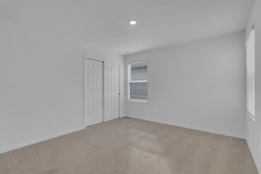 Spacious, unfurnished interior of a new home in , St. Cloud (Image 29).