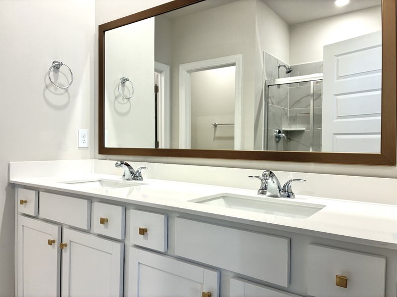 Close-up of interior finishes inside a home in Miller Park, Greenville (Image 9).