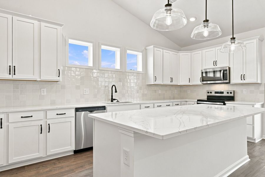Furnished interior view inside a new home in Somerset, Myrtle Beach (Image 7).