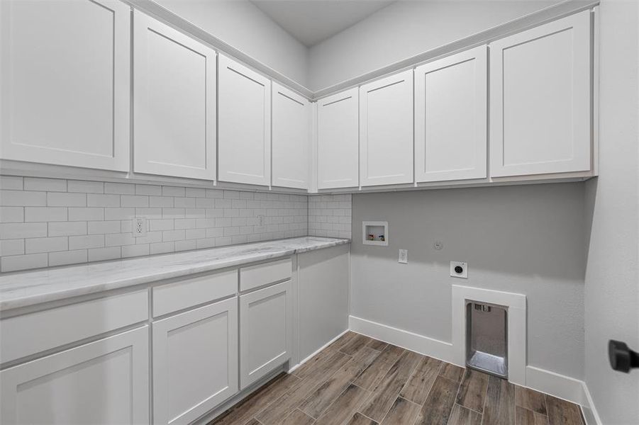 Spacious, unfurnished interior of a new home in Rocky Top, Krum (Image 14). Spacious, unfurnished interior of a new home in Rocky Top, Krum (Image 14).