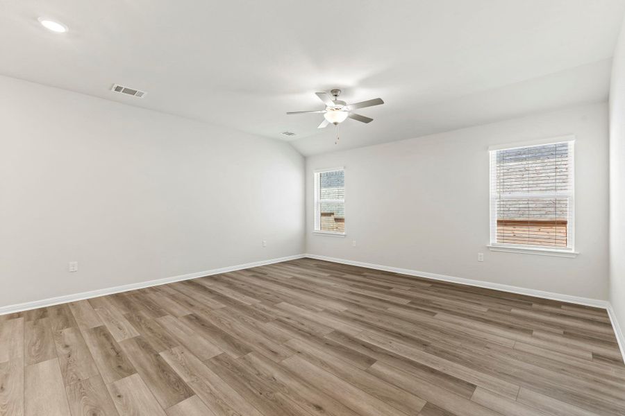 Spacious, unfurnished interior of a new home in Flora, Hutto (Image 12). Spacious, unfurnished interior of a new home in Flora, Hutto (Image 12).