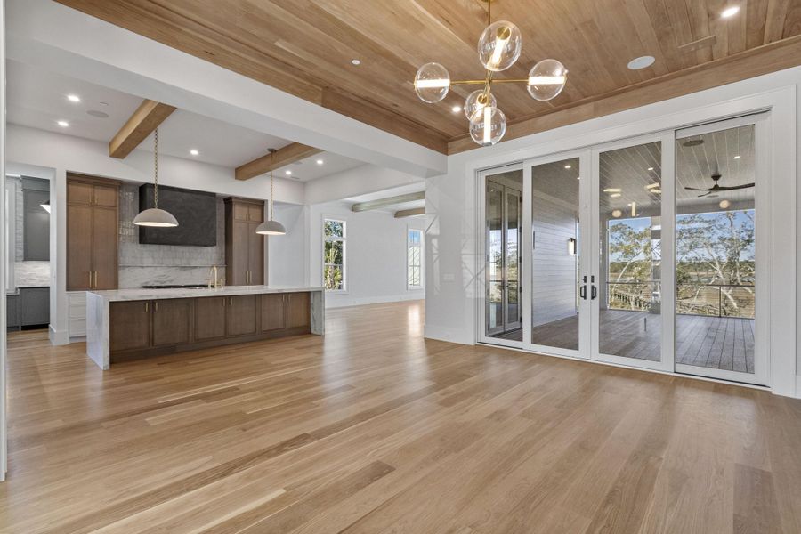 Spacious, unfurnished interior of a new home in , Charleston (Image 42).