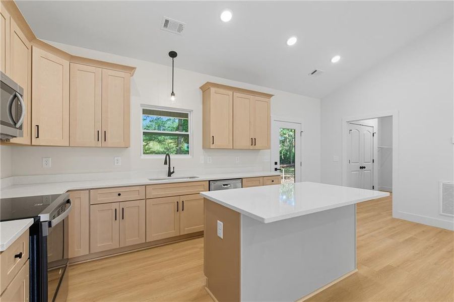 Furnished interior view inside a new home in , Toccoa (Image 8).