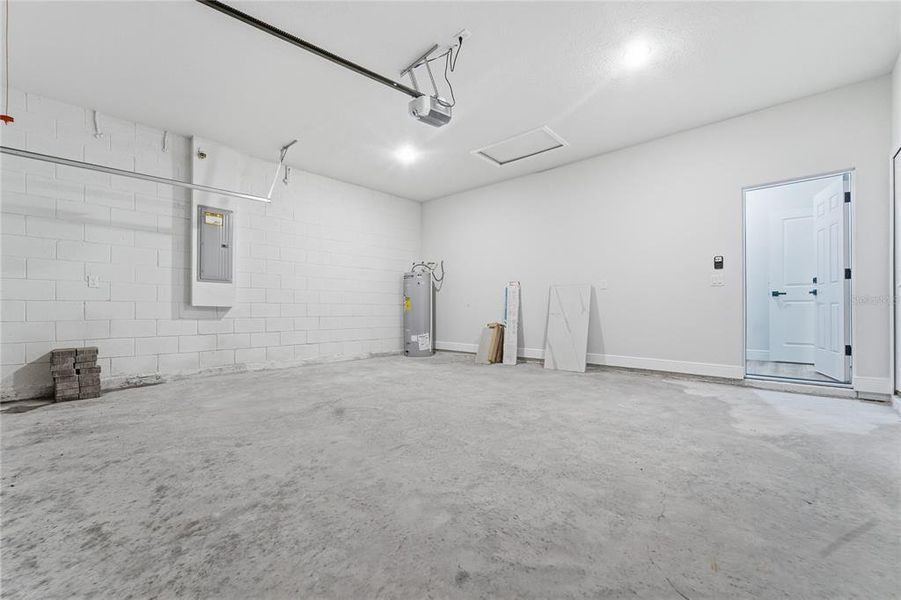 Spacious, unfurnished interior of a new home in , Ocala (Image 34). Spacious, unfurnished interior of a new home in , Ocala (Image 34).