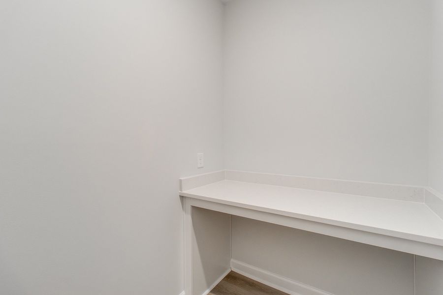 Spacious, unfurnished interior of a new home in Pebble Branch, Chapin (Image 33).