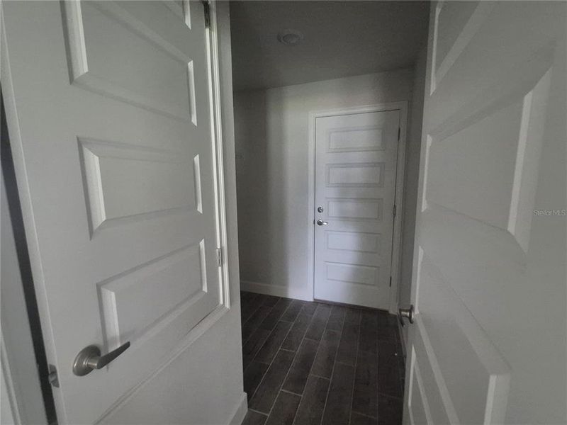 Exterior details and patio area of a home in Hill Country Estates, Dade City (Image 30).