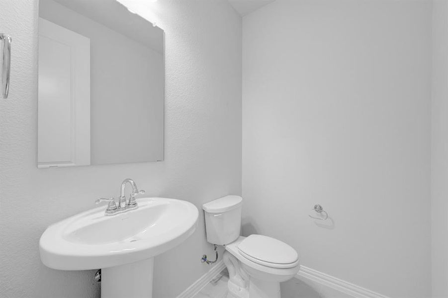 Furnished interior view inside a new home in Lilyana, Celina (Image 6).