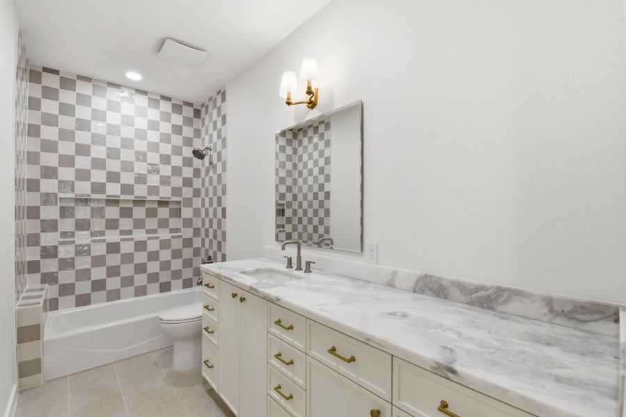 Furnished interior view inside a new home in , Houston (Image 17).