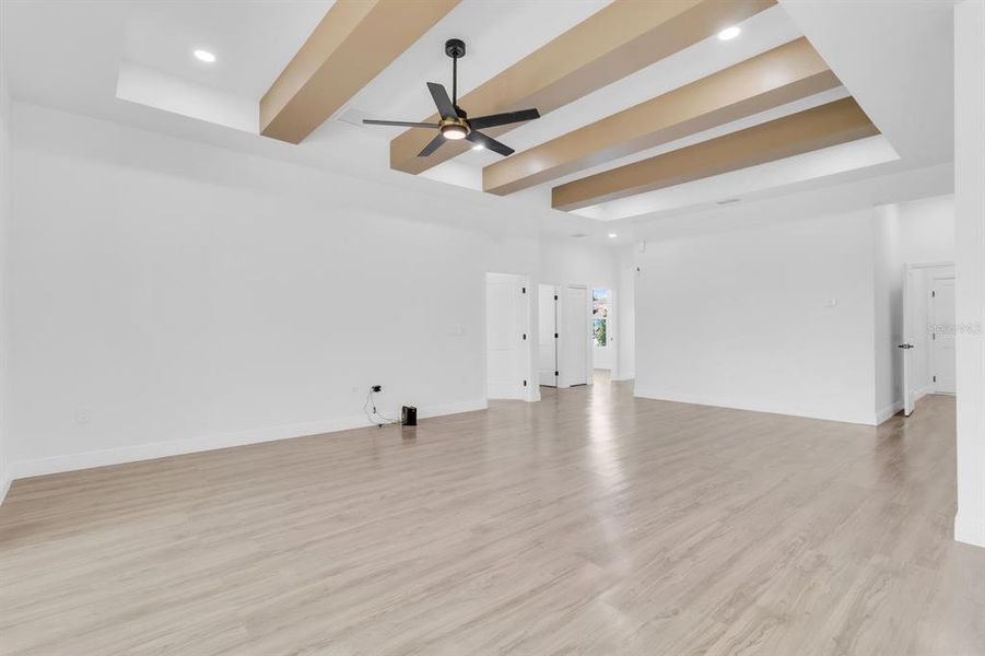 Spacious, unfurnished interior of a new home in , Haines City (Image 31).