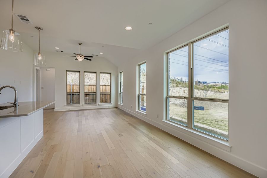 3533 Kings Court - Dining Area