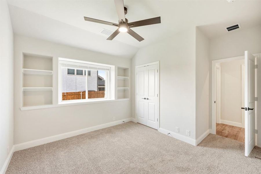 Spacious, unfurnished interior of a new home in Coyote Crossing, Godley (Image 30). Spacious, unfurnished interior of a new home in Coyote Crossing, Godley (Image 30).