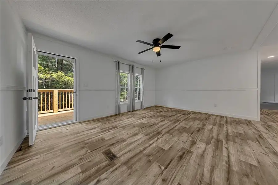 Spacious, unfurnished interior of a new home in , Maysville (Image 28).