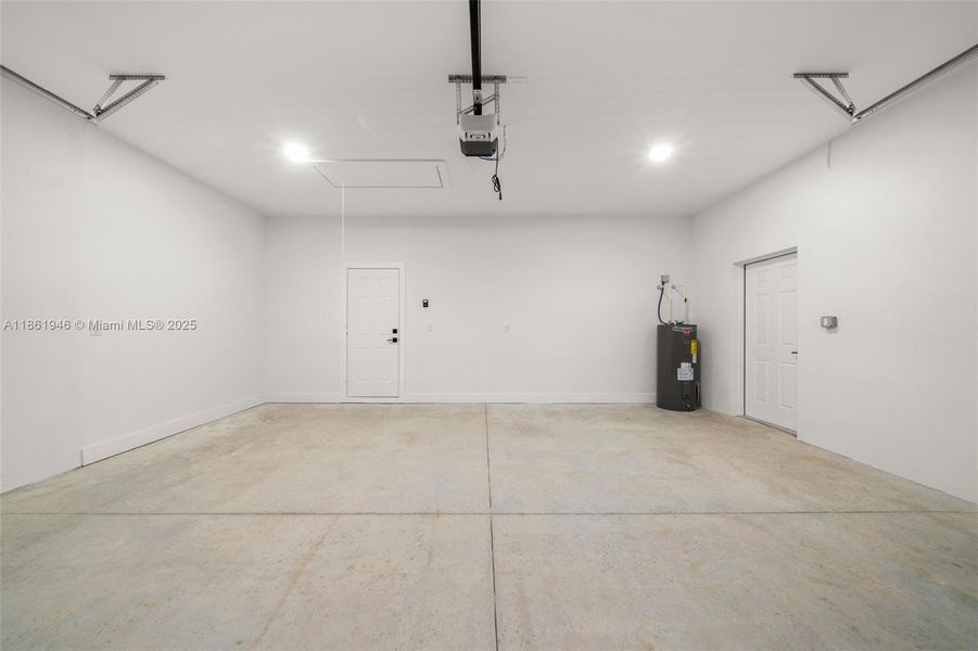 Image 39 of a home in .