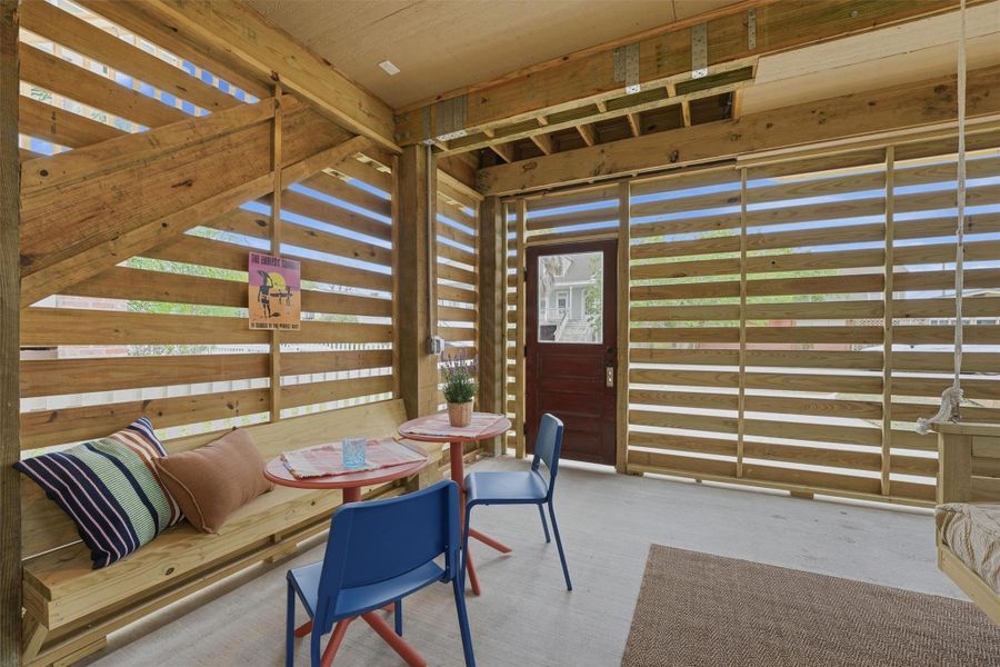 Image 30 of a home in .