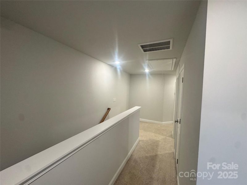 Spacious, unfurnished interior of a new home in Pine Trace, Gastonia (Image 13). Spacious, unfurnished interior of a new home in Pine Trace, Gastonia (Image 13).