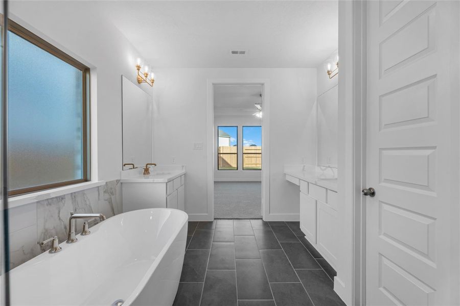 Furnished interior view inside a new home in The Grand Prairie, Hockley (Image 8). Furnished interior view inside a new home in The Grand Prairie, Hockley (Image 8).