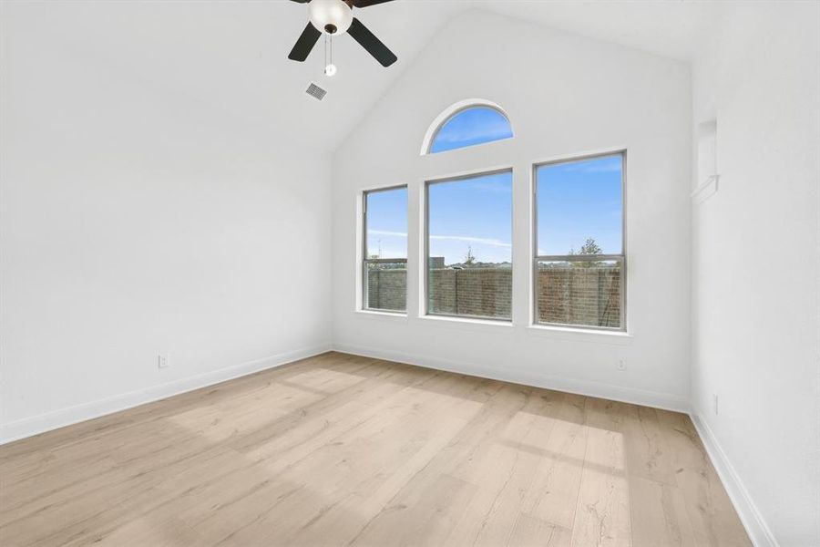 Spacious, unfurnished interior of a new home in South Pointe Cottage Series, Mansfield (Image 32). Spacious, unfurnished interior of a new home in South Pointe Cottage Series, Mansfield (Image 32).