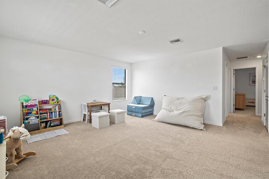 Image 66 of a home in .